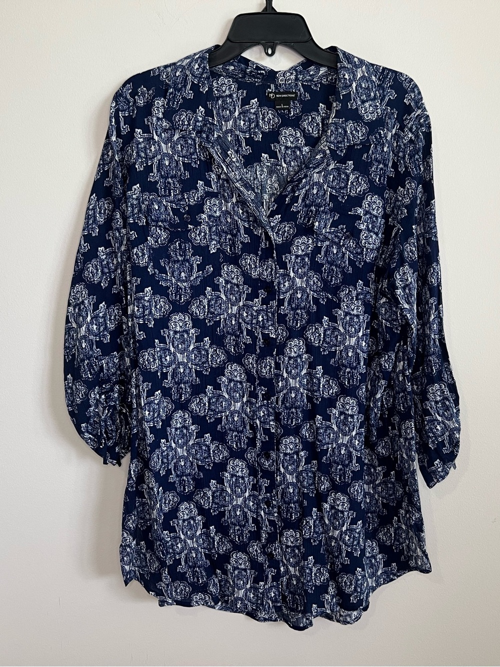 new directions Navy and White Floral Print Tunic Top